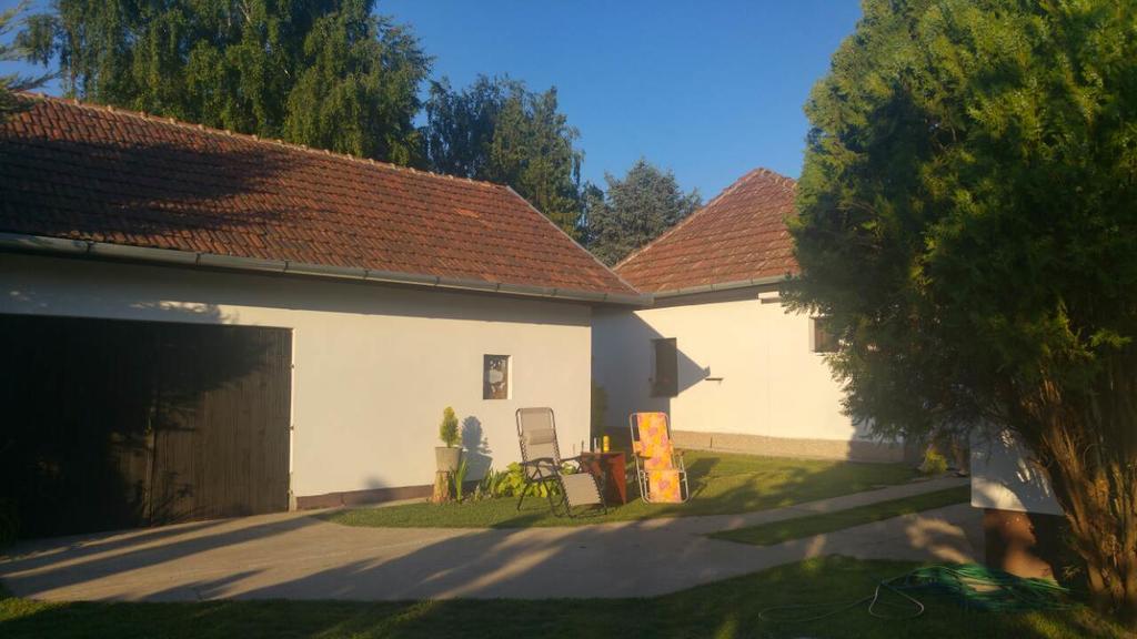 Sobe Rooms Szobák Zimmer KIS Palić Exterior foto